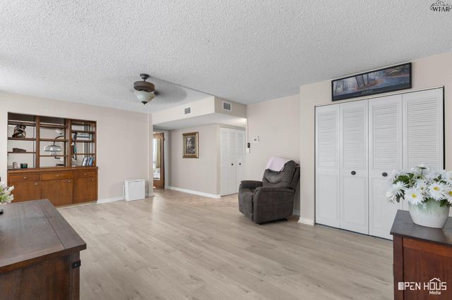 2100 SANTA FE STREET, Wichita Falls, TX 76309