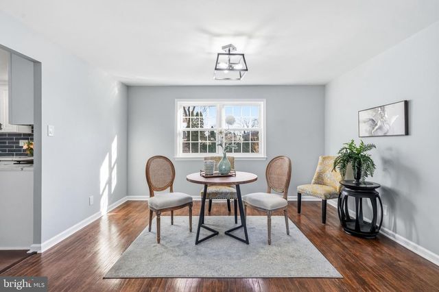 6 WHEELWRIGHT LN, Cherry Hill, NJ 08003