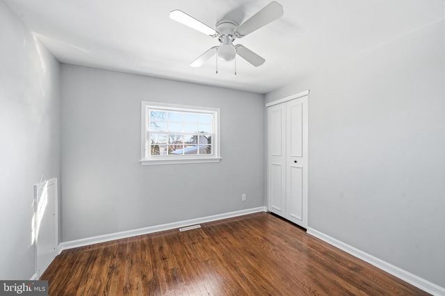 6 WHEELWRIGHT LN, Cherry Hill, NJ 08003