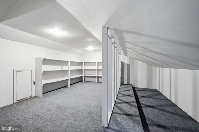 6 WHEELWRIGHT LN, Cherry Hill, NJ 08003