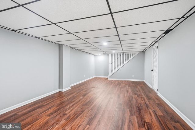 6 WHEELWRIGHT LN, Cherry Hill, NJ 08003