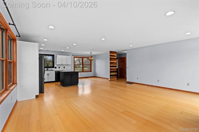 6490 E Coldwater Road, Genesee Charter Township, MI 48506