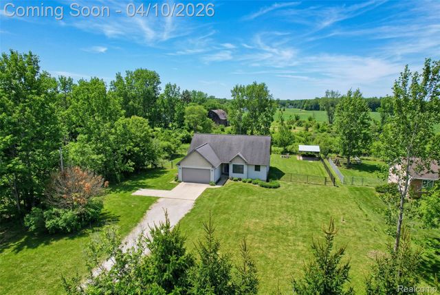 6490 E Coldwater Road, Genesee Charter Township, MI 48506