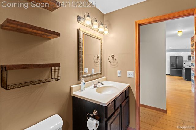 6490 E Coldwater Road, Genesee Charter Township, MI 48506