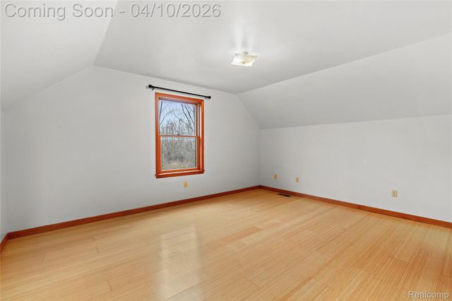 6490 E Coldwater Road, Genesee Charter Township, MI 48506