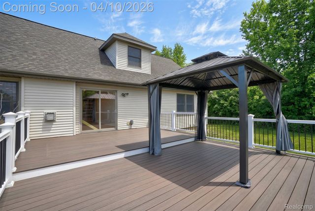 6490 E Coldwater Road, Genesee Charter Township, MI 48506