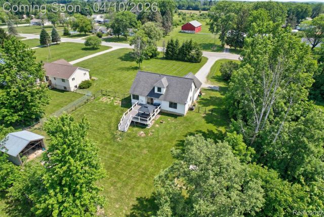 6490 E Coldwater Road, Genesee Charter Township, MI 48506