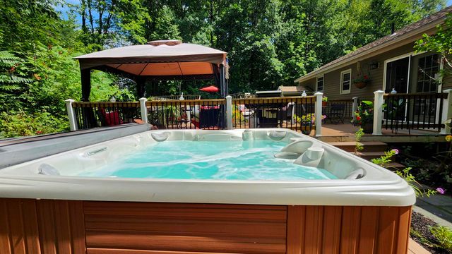 4 Franklin Highway, Andover, NH 03216