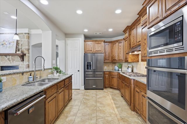 2253 Big Valley Circle, Allen, TX 75013