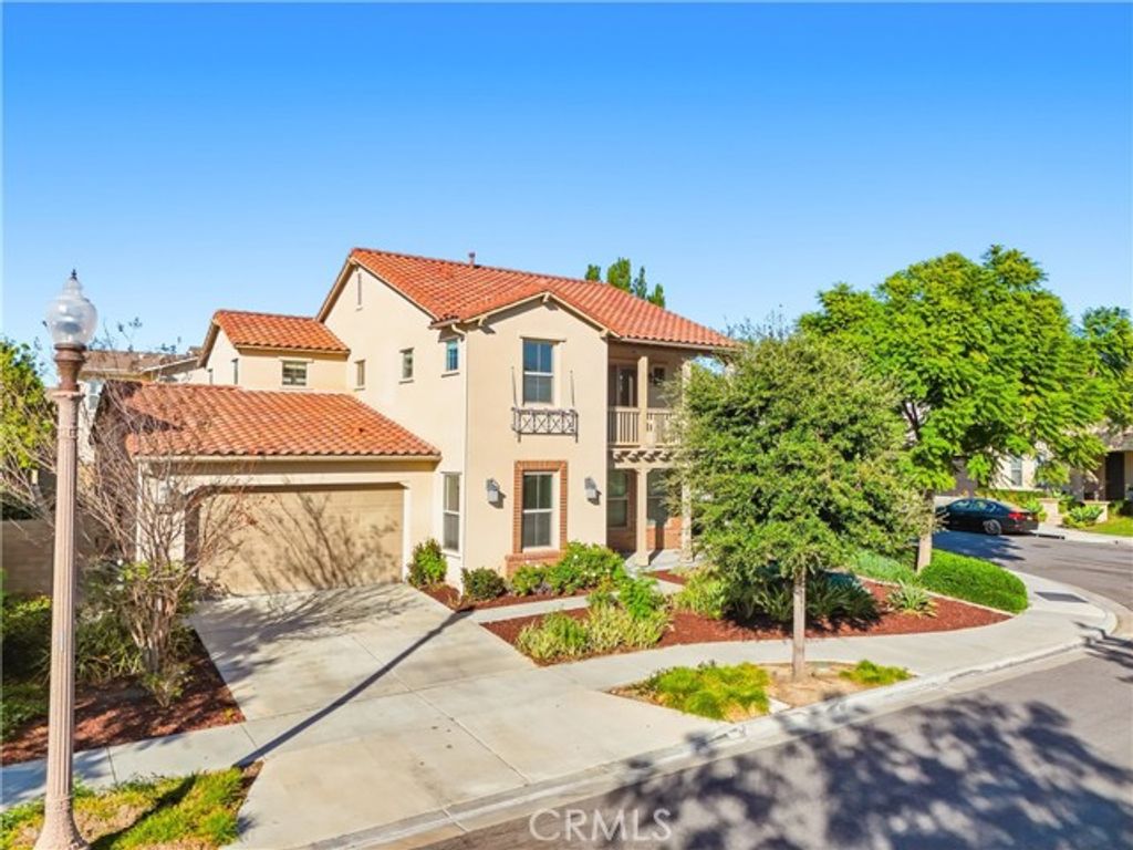 217 Compass, Irvine, CA 92618