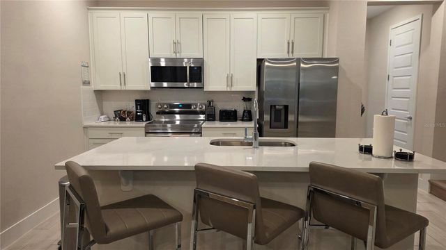 7821 SPECTRUM DRIVE, Reunion, FL 34747