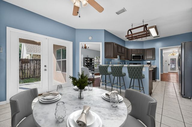 9641 Leeward Way, Navarre, FL 32566