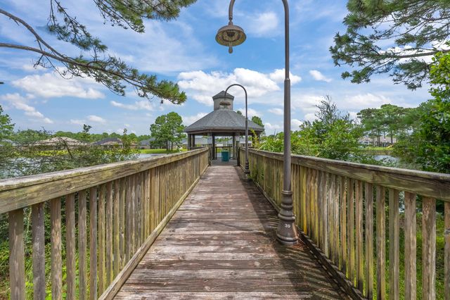 9641 Leeward Way, Navarre, FL 32566