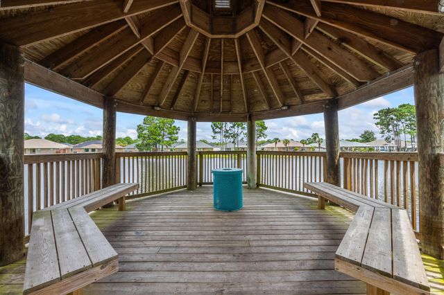 9641 Leeward Way, Navarre, FL 32566
