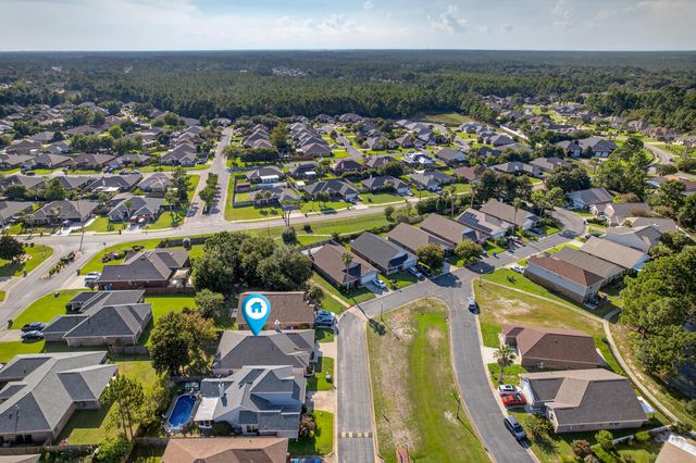 9641 Leeward Way, Navarre, FL 32566