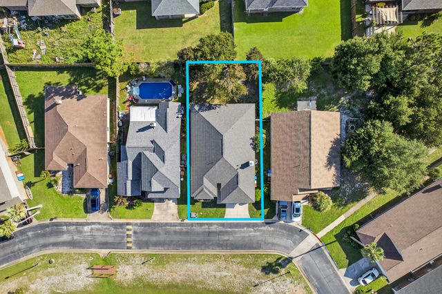 9641 Leeward Way, Navarre, FL 32566