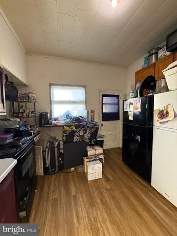 33 W SPRUCE ST, Mahanoy City, PA 17948