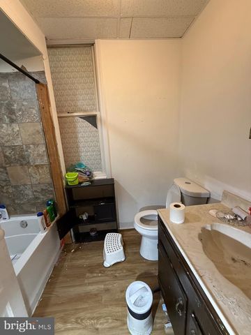33 W SPRUCE ST, Mahanoy City, PA 17948