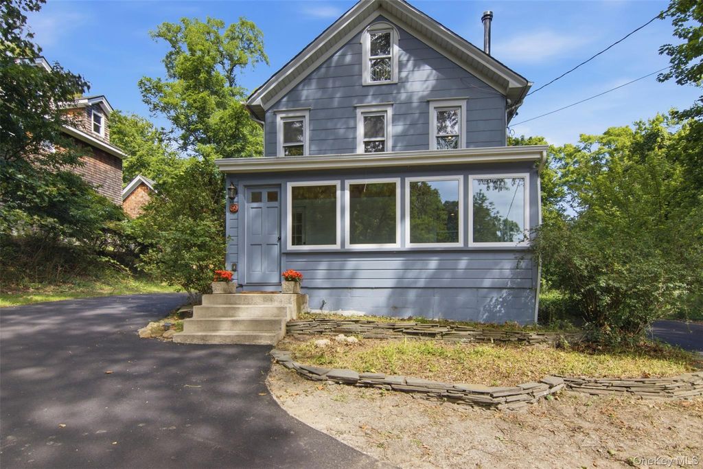 69 Ridgeway Avenue, East Setauket, NY 11733 — photo 3