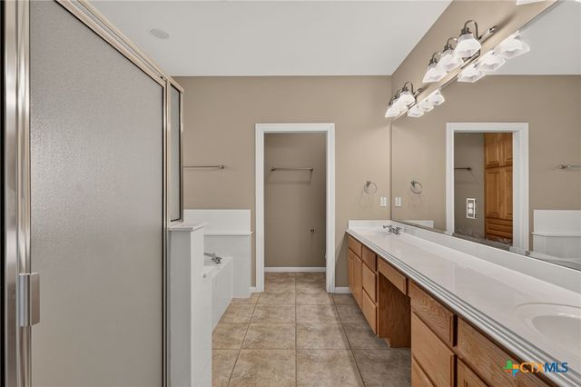 209 Overlook Court, Georgetown, TX 78628