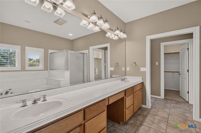 209 Overlook Court, Georgetown, TX 78628