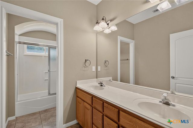 209 Overlook Court, Georgetown, TX 78628