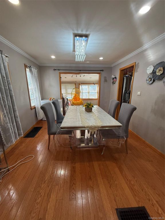 47 Franklin Street, Franklin Square, NY 11010 — photo 4
