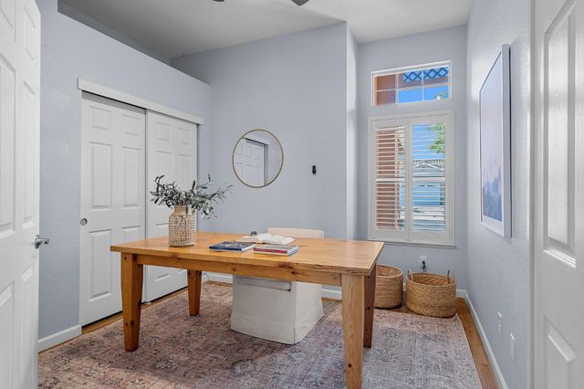 4313 Saint Jones Ct, Elk Grove, CA 95758