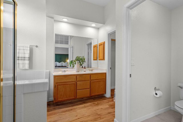 4313 Saint Jones Ct, Elk Grove, CA 95758