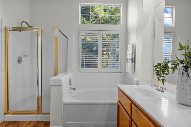 4313 Saint Jones Ct, Elk Grove, CA 95758