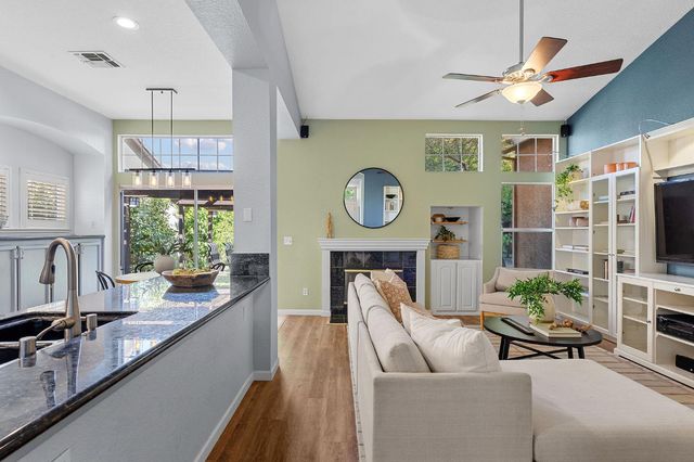 4313 Saint Jones Ct, Elk Grove, CA 95758