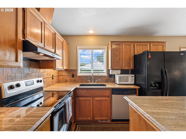 3007 N St, Vancouver, WA 98663