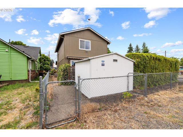 3007 N St, Vancouver, WA 98663