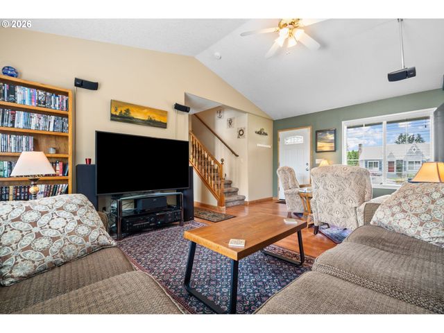 3007 N St, Vancouver, WA 98663