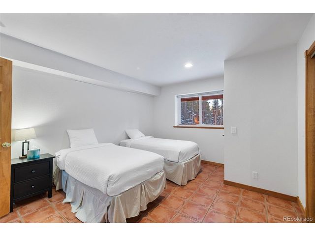 154 Lakeside Dr, Fairplay, CO 80440