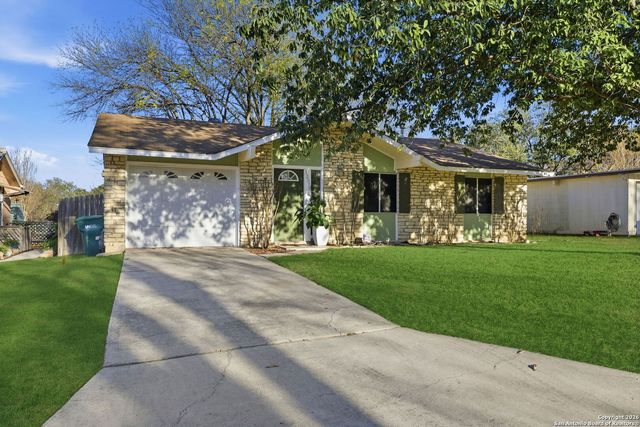 12510 Lone Shadow, Live Oak, TX 78233