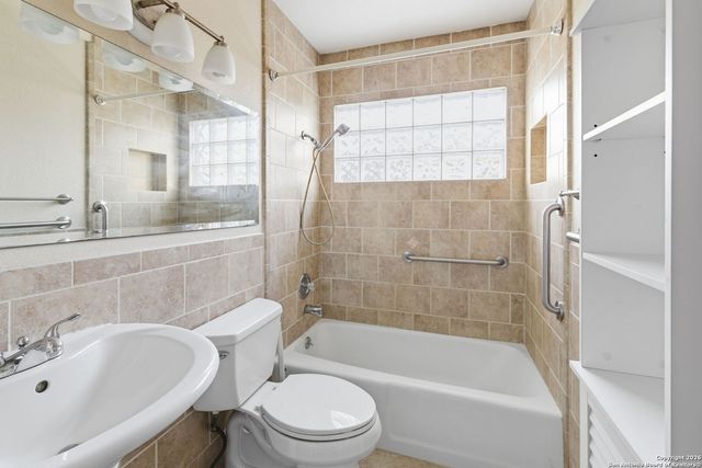 12510 Lone Shadow, Live Oak, TX 78233