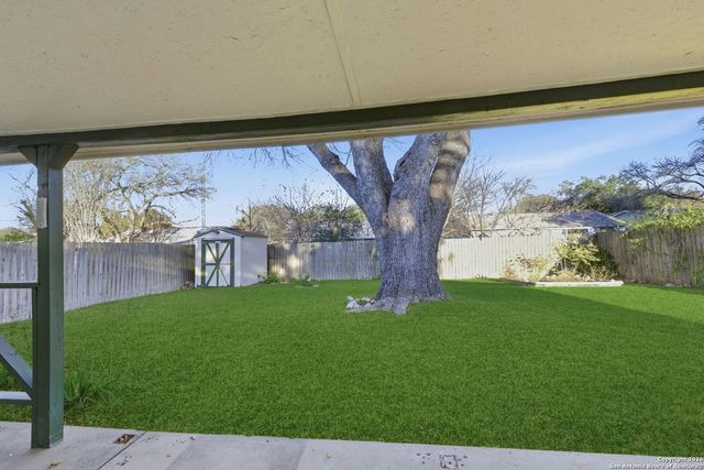 12510 Lone Shadow, Live Oak, TX 78233