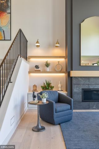 5058 Airlake Draw, Woodbury, MN 55129