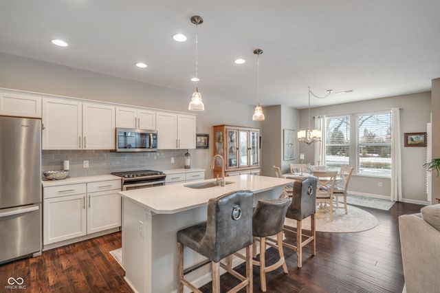 12352 Alberta Street, Fishers, IN 46037