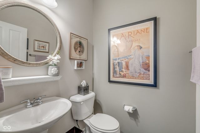 12352 Alberta Street, Fishers, IN 46037