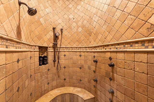 34 Haciendas Del Valle, Peralta, NM 87042