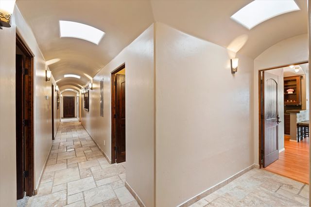 34 Haciendas Del Valle, Peralta, NM 87042