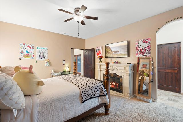 34 Haciendas Del Valle, Peralta, NM 87042