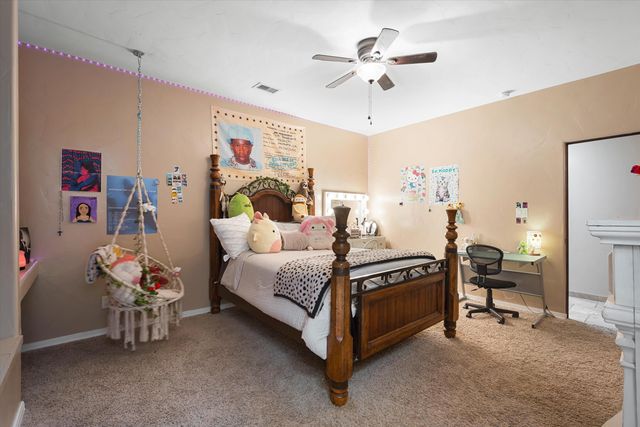 34 Haciendas Del Valle, Peralta, NM 87042