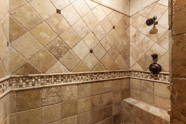 34 Haciendas Del Valle, Peralta, NM 87042