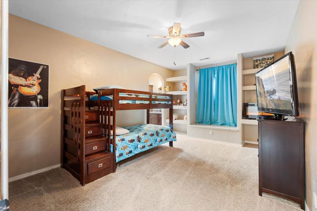 34 Haciendas Del Valle, Peralta, NM 87042