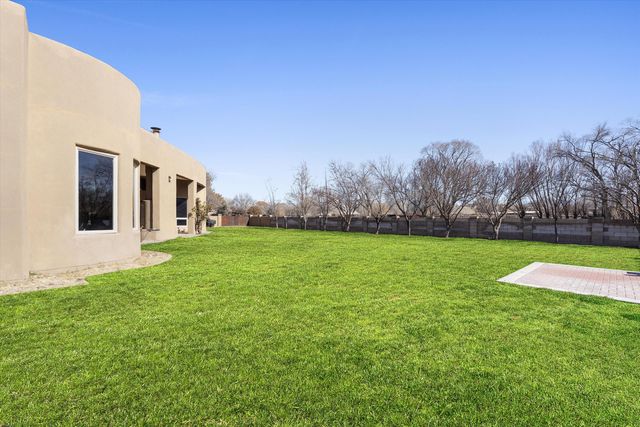 34 Haciendas Del Valle, Peralta, NM 87042