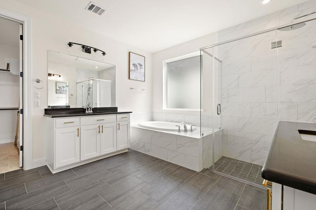 218 Encanto PL, Austin, TX 78737