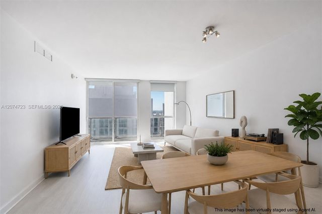 253 NE 2nd Street 3104, Miami, FL 33132